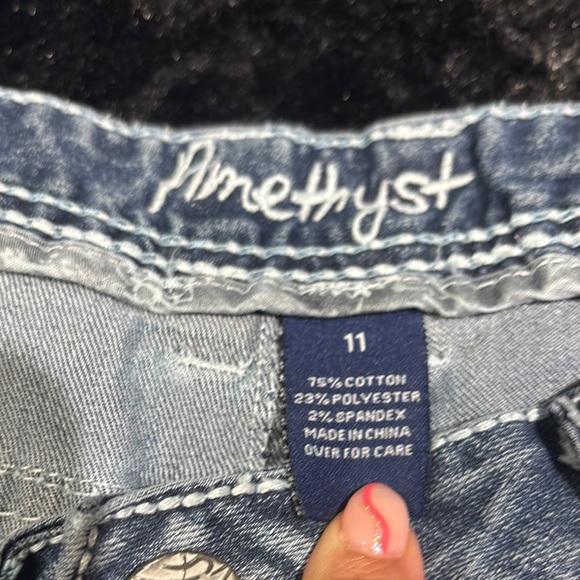 Amethyst Boot Cut Jeans with pocket embellishments - Picture 3 of 4